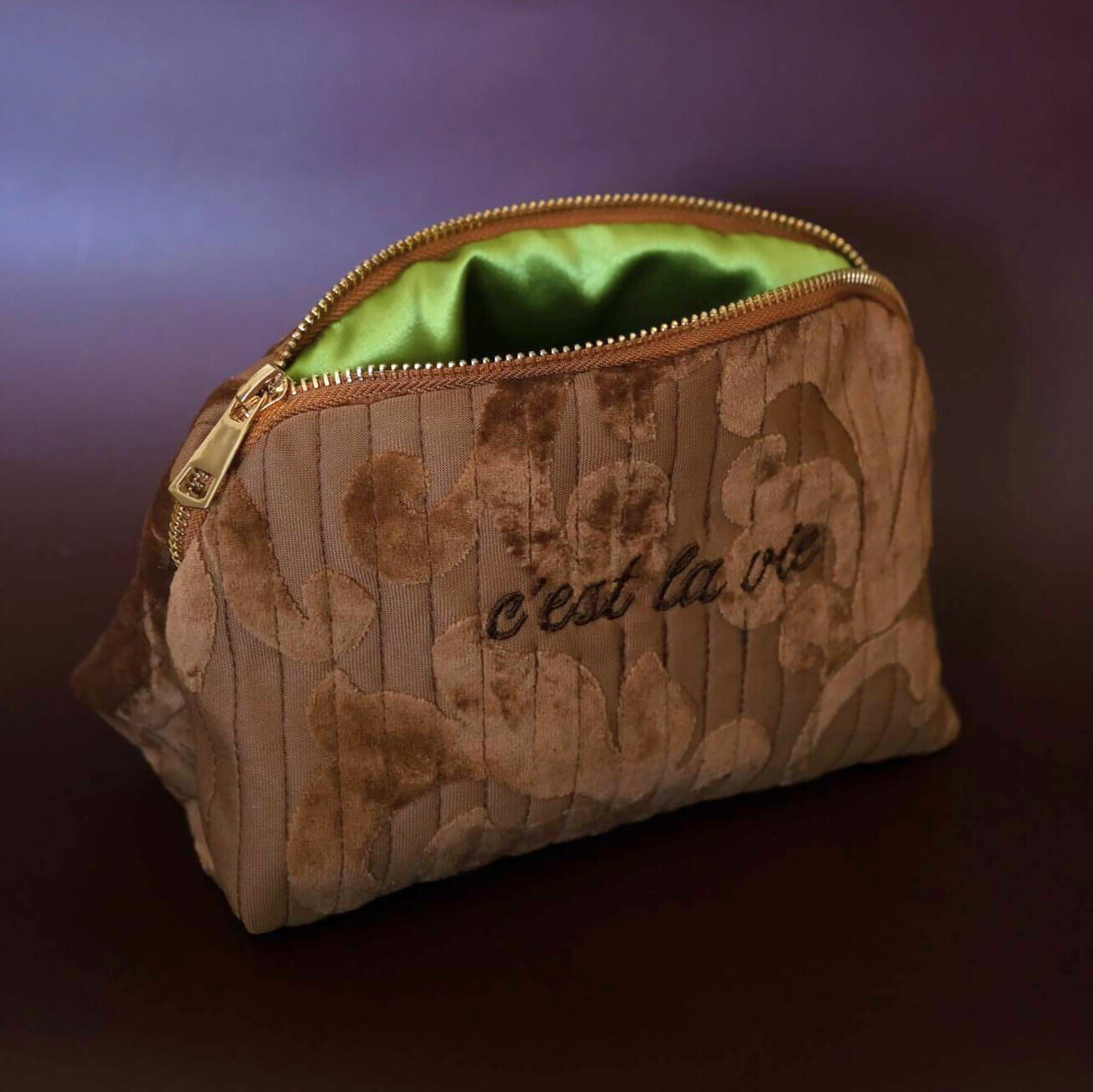 C'est la vie travel zip