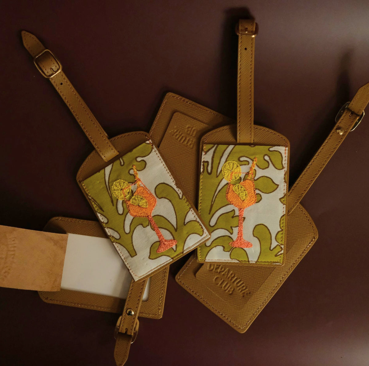 Spritz luggage tag