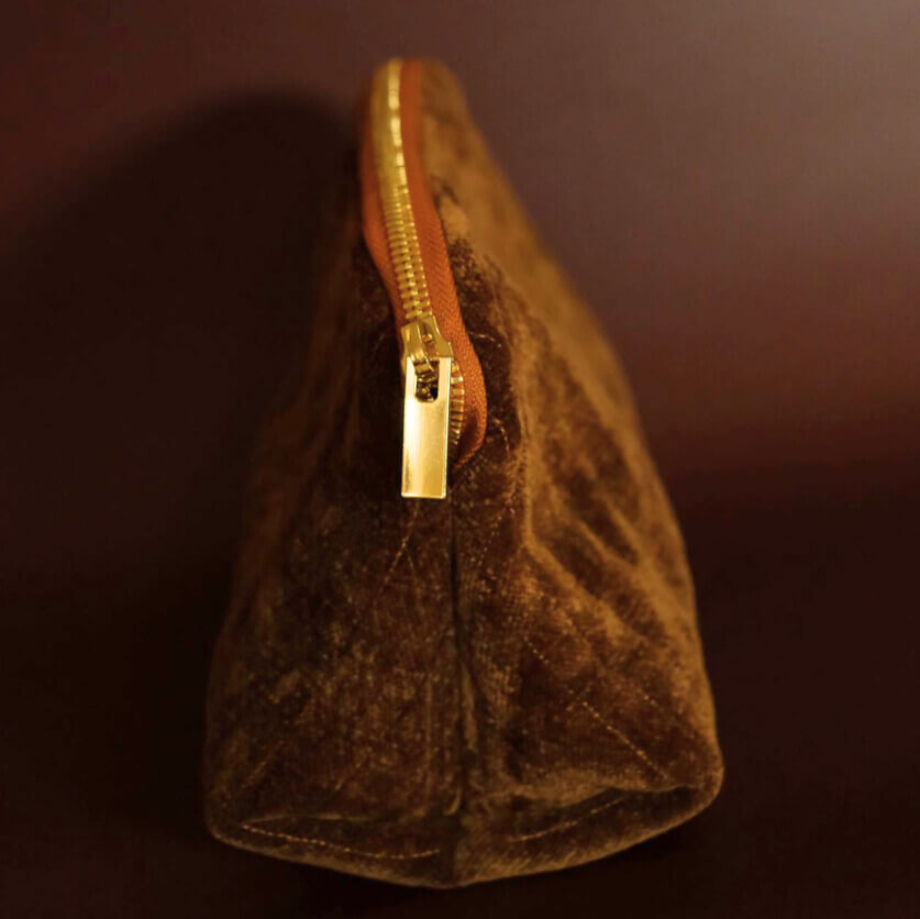 With love travel zip