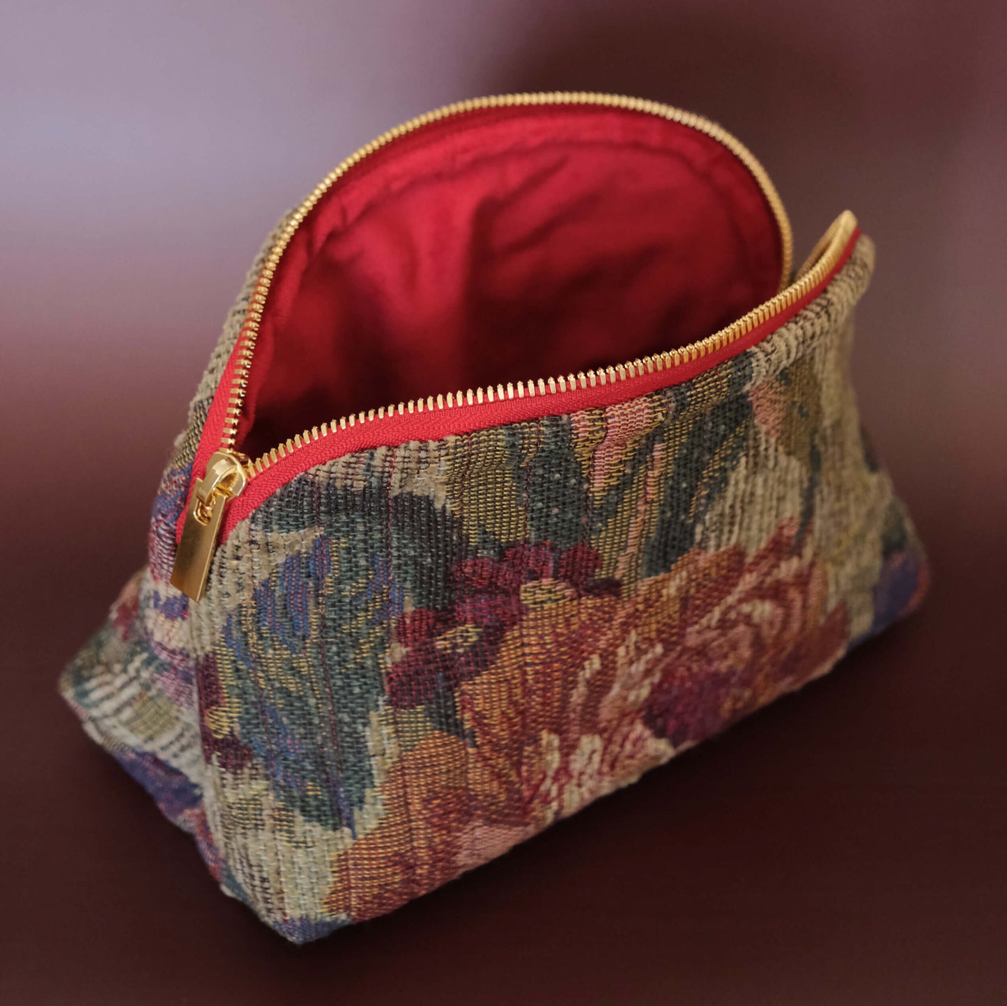 With love travel zip