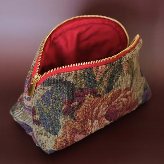 With love travel zip